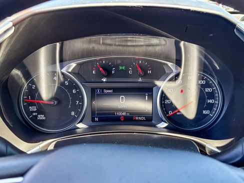 Used 2023 Chevrolet Equinox LT AWD/4WD image 10