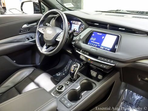 Certified 2021 Cadillac XT4 Premium Luxury AWD/4WD image 25
