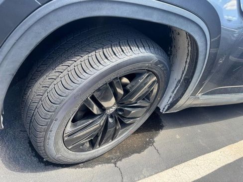 Used 2018 Volkswagen Atlas SEL FWD image 4