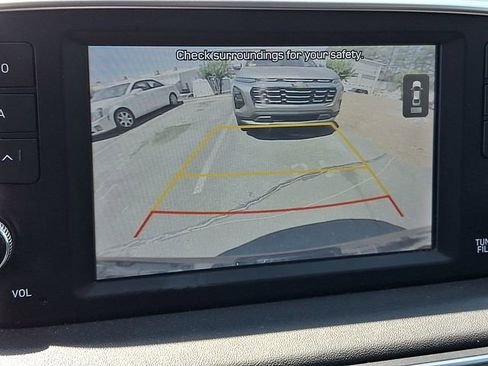 Used 2019 Hyundai Santa Fe Limited AWD/4WD image 12