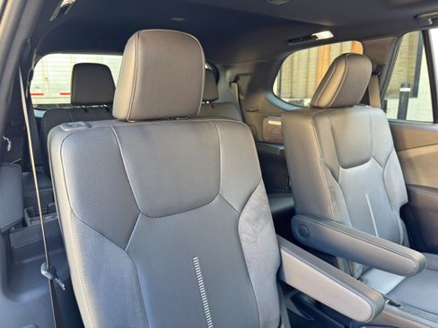 Used 2025 Lexus TX 350 AWD w/ Technology Package image 43