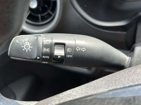 Used 2019 Kia Forte Sedan FWD image 26