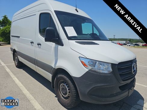 Used 2025 Mercedes-Benz Sprinter 2500 image 1