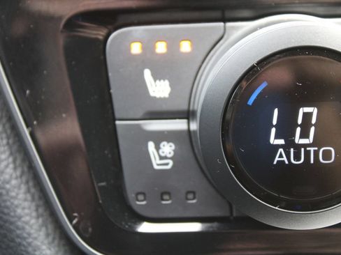Used 2024 Toyota Grand Highlander AWD Hybrid image 46