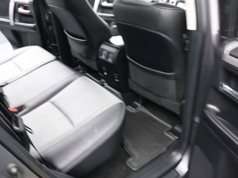 Used 2019 Toyota 4Runner SR5 Premium image 23