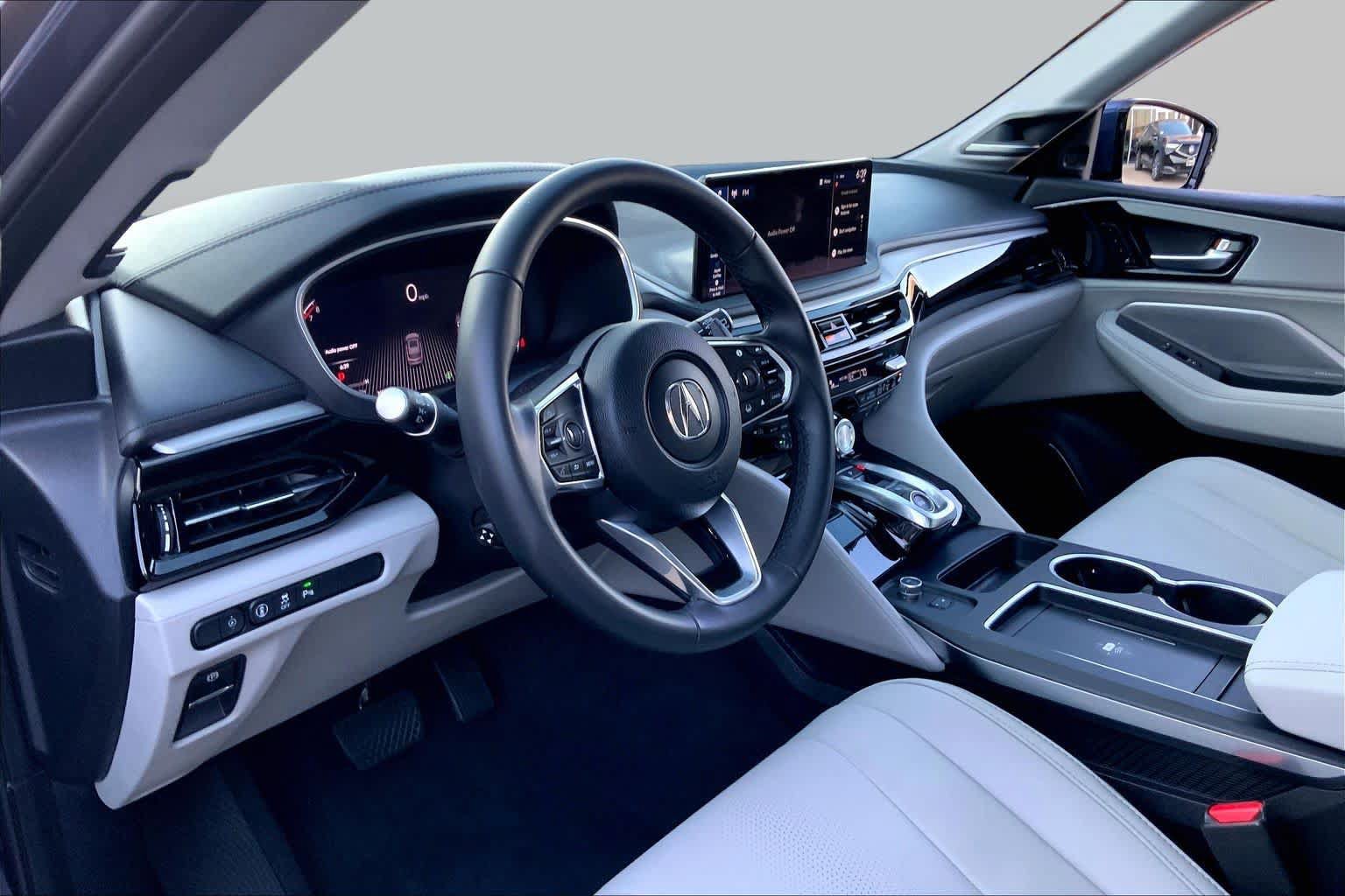 Used 2025 Acura MDX w/ Technology Package AWD/4WD image 17