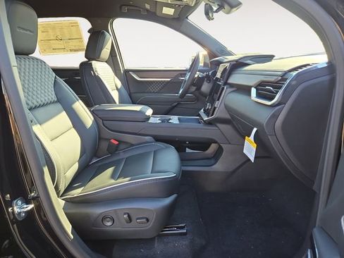 New 2026 GMC Acadia Denali w/ Super Cruise Package image 34