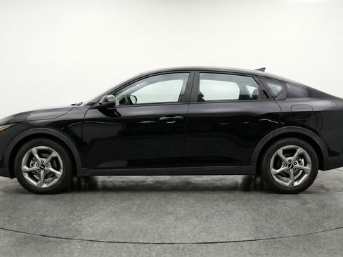 Used 2025 Kia K4 FWD image 5