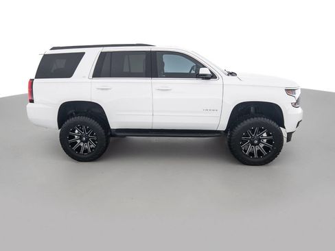 Used 2018 Chevrolet Tahoe LT AWD/4WD image 4