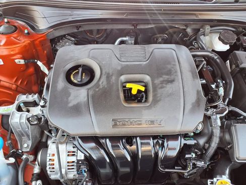 Used 2022 Kia Forte LXS w/ LXS Technology Package FWD image 16