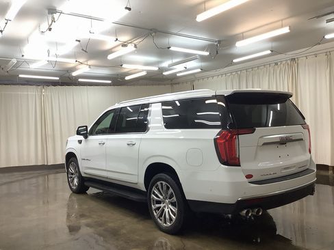 Used 2024 GMC Yukon XL Denali w/ Advanced Technology Package RWD image 8