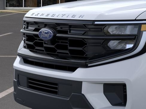 New 2025 Ford Expedition Max Active image 17