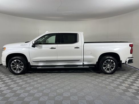 Used 2025 Chevrolet Silverado 1500 High Country w/ Technology Package image 6