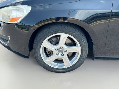 Used 2013 Volvo S60 T5 FWD image 30