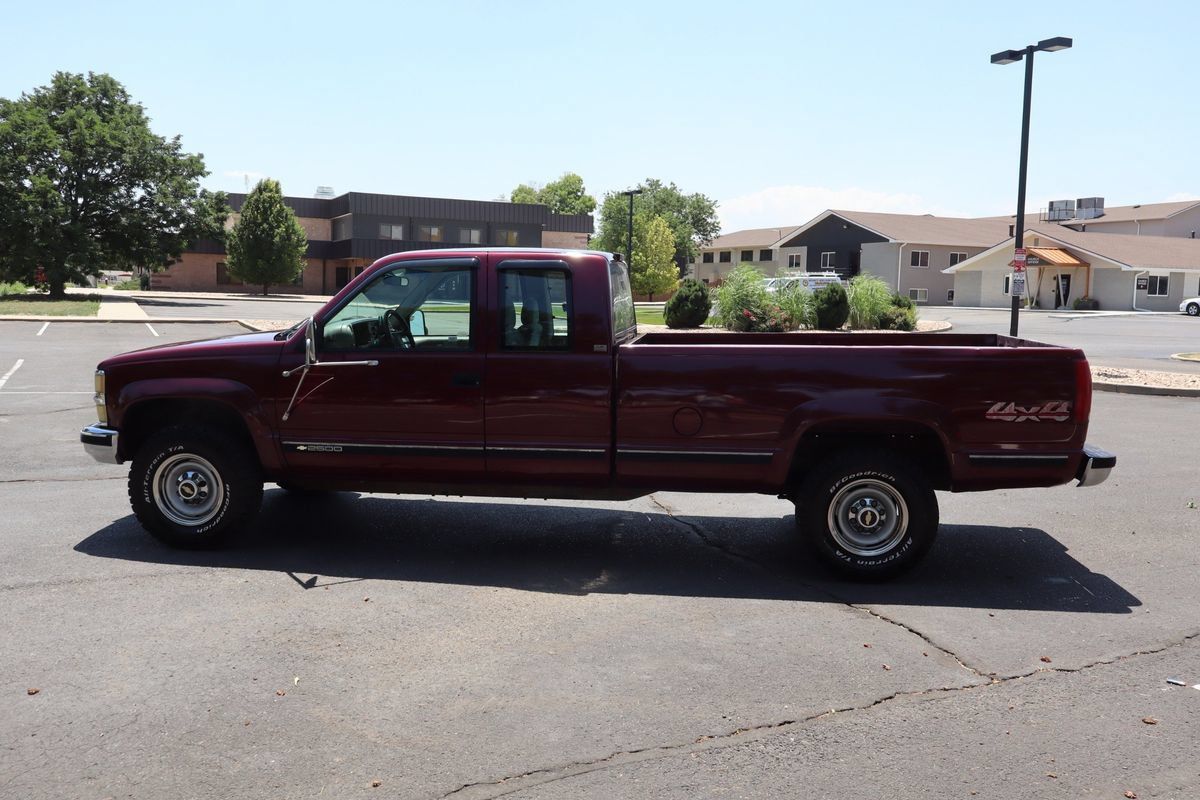 Used 1995 Chevrolet Silverado 2500 4x4 Extended Cab image 9
