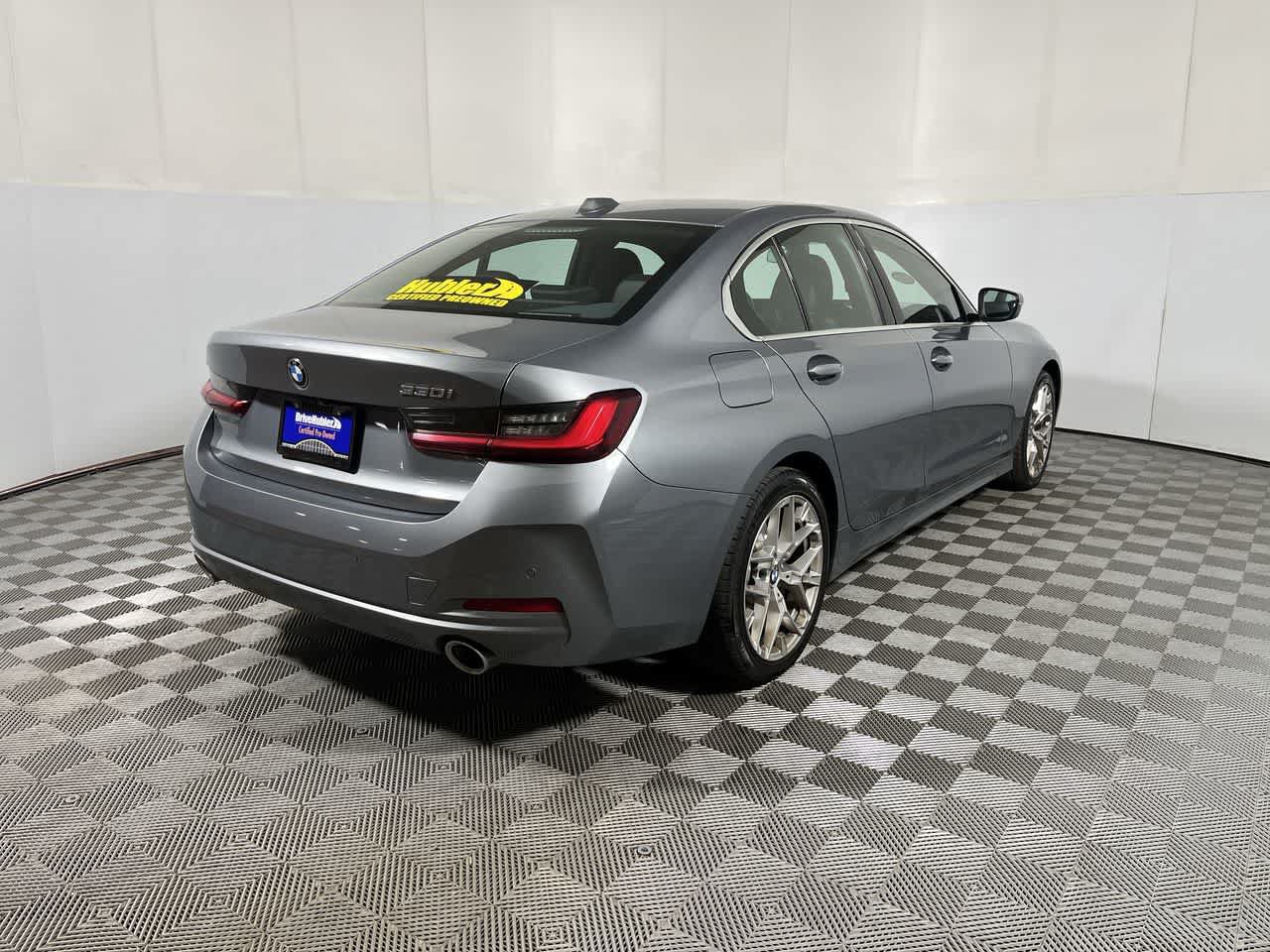 Used 2025 BMW 330i Sedan RWD image 8