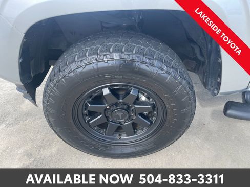 Certified 2023 Toyota Tacoma SR AWD/4WD image 17