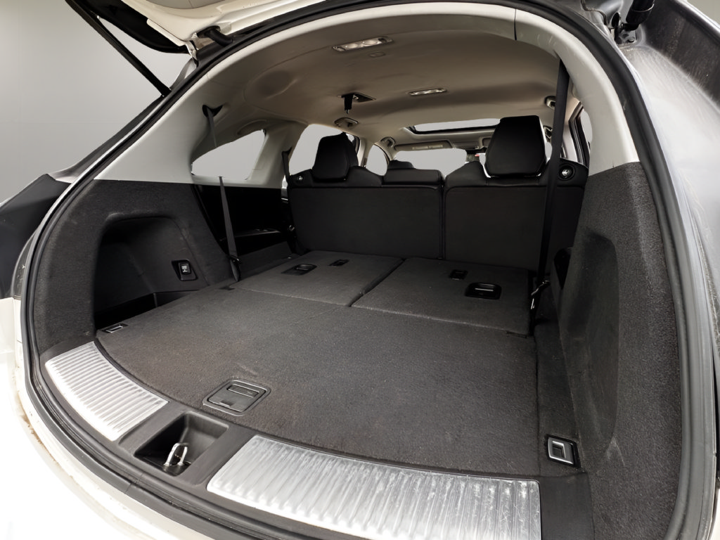 Used 2018 Acura MDX w/ Technology Package FWD image 22