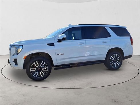 Used 2024 GMC Yukon AT4 w/ AT4 Premium Plus Package image 8