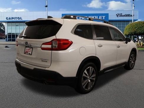 Used 2022 Subaru Ascent Touring w/ Popular Package #2A image 3