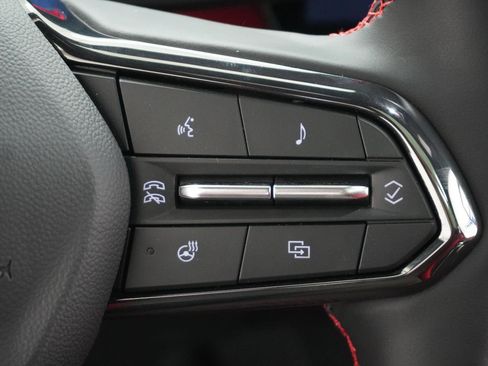 New 2025 Chevrolet Blazer EV RS image 24