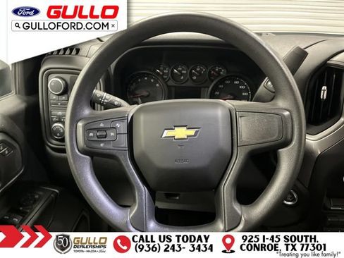 Used 2024 Chevrolet Silverado 2500 Custom w/ Custom Convenience Package AWD/4WD image 12