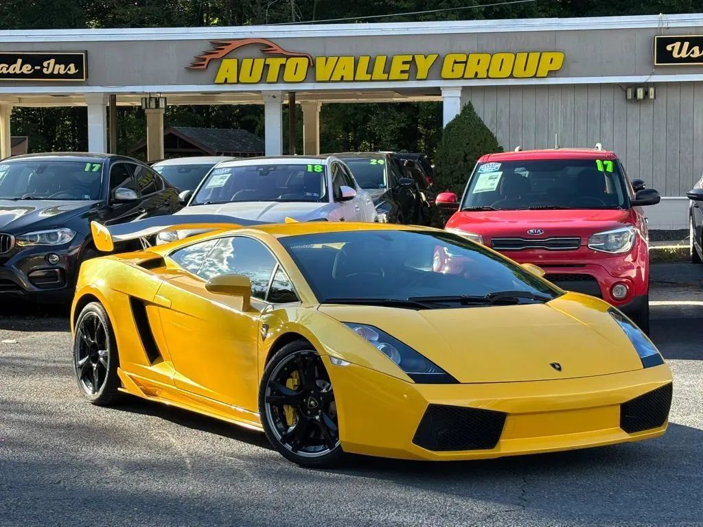 Used 2004 Lamborghini Gallardo AWD/4WD image 1