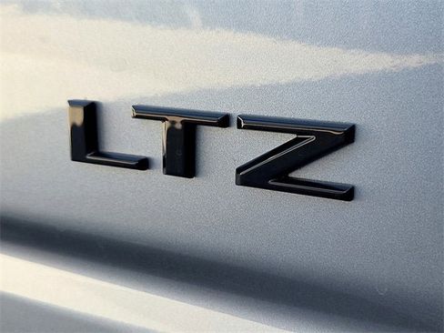 New 2026 Chevrolet Silverado 1500 LTZ w/ LTZ Premium Package image 11