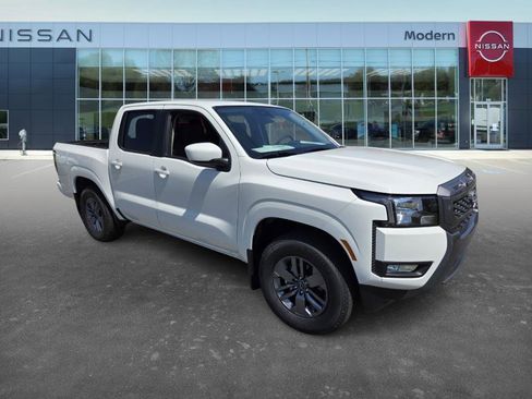 New 2025 Nissan Frontier SV w/ SV Convenience Package image 3