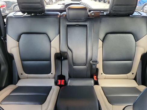 Certified 2024 Ford Bronco Wildtrak AWD/4WD image 34