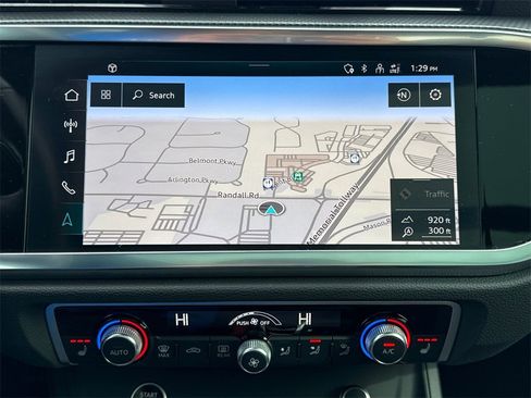 Used 2023 Audi Q3 2.0T Premium Plus w/ Premium Plus Package image 30