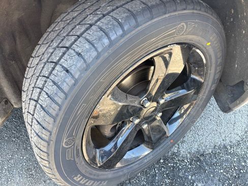 Used 2015 Jeep Grand Cherokee Altitude AWD/4WD image 39