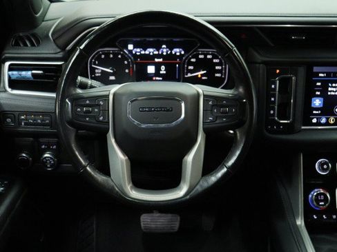 Used 2021 GMC Yukon XL Denali RWD image 24