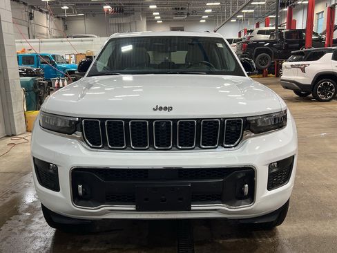 Used 2023 Jeep Grand Cherokee Overland w/ Adv Protech Group III image 7