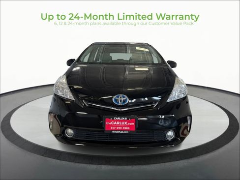 Used 2014 Toyota Prius V Five FWD image 2