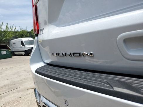 New 2026 GMC Yukon XL Denali AWD/4WD image 8
