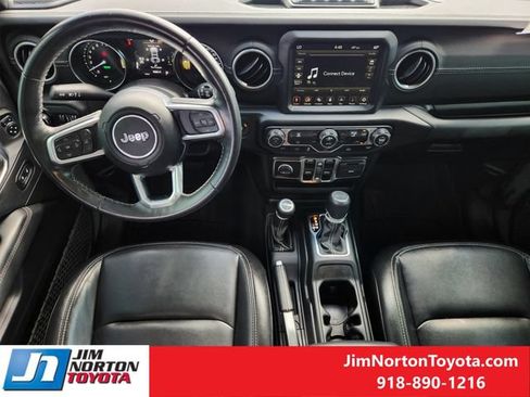 Used 2022 Jeep Wrangler Unlimited Sahara AWD/4WD image 25
