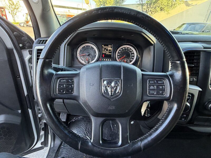 Used 2016 RAM 1500 Big Horn AWD/4WD image 28
