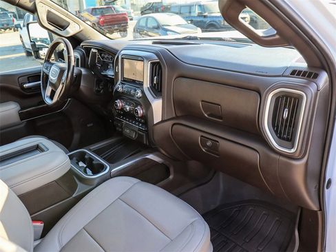 Used 2021 GMC Sierra 2500 SLT w/ SLT Preferred Package image 15