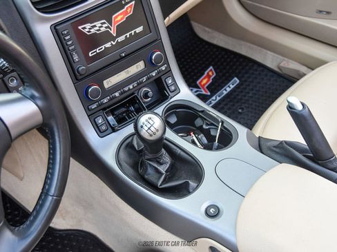 Used 2006 Chevrolet Corvette Convertible w/ Preferred Equipment Group RWD image 39