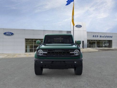 New 2025 Ford Bronco Outer Banks image 6