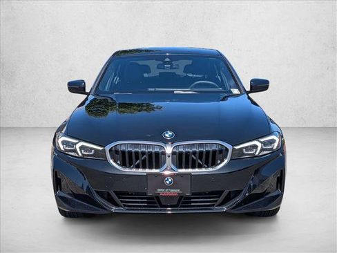 Used 2026 BMW 330i Sedan w/ Premium Package RWD image 2