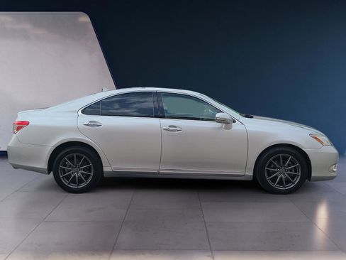 Used 2011 Lexus ES 350 FWD image 6