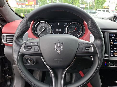 Certified 2023 Maserati Levante Modena AWD/4WD image 21