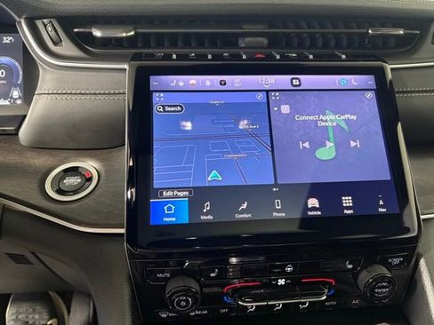 New 2025 Jeep Grand Cherokee Limited AWD/4WD image 31