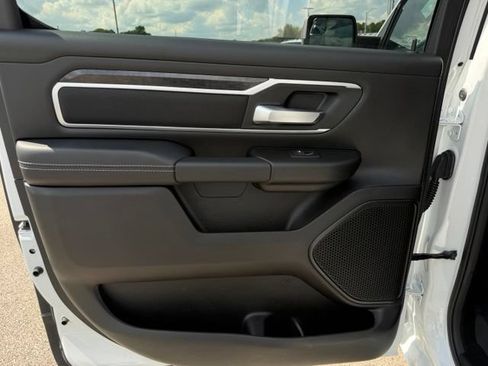 Used 2024 RAM 1500 Lone Star AWD/4WD image 13