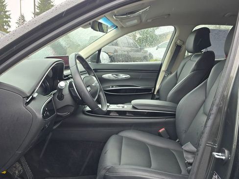 Used 2025 Genesis GV70 2.5T AWD/4WD image 70