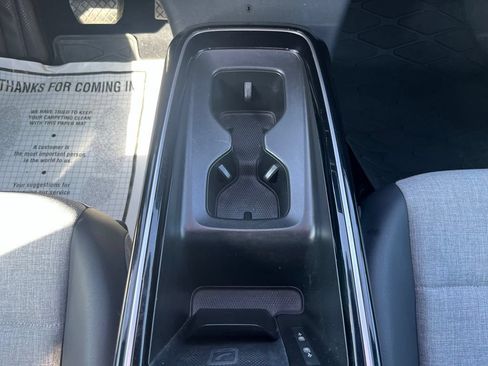 Certified 2024 Volkswagen ID.4 Pro AWD/4WD image 14