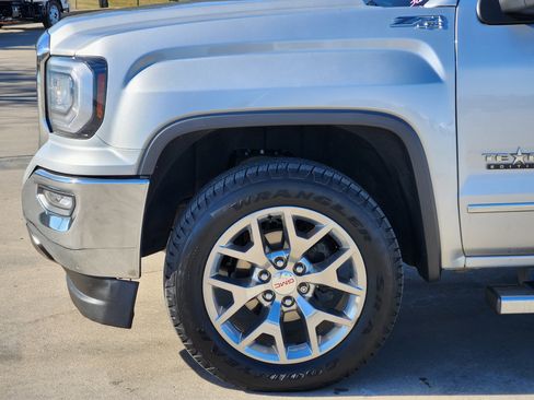 Used 2018 GMC Sierra 1500 SLT w/ Texas SLT Premium Package image 8