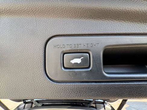 Used 2023 Acura MDX SH-AWD w/ Technology Package image 35